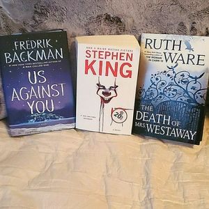 Thrillers hardcover and soft cover books